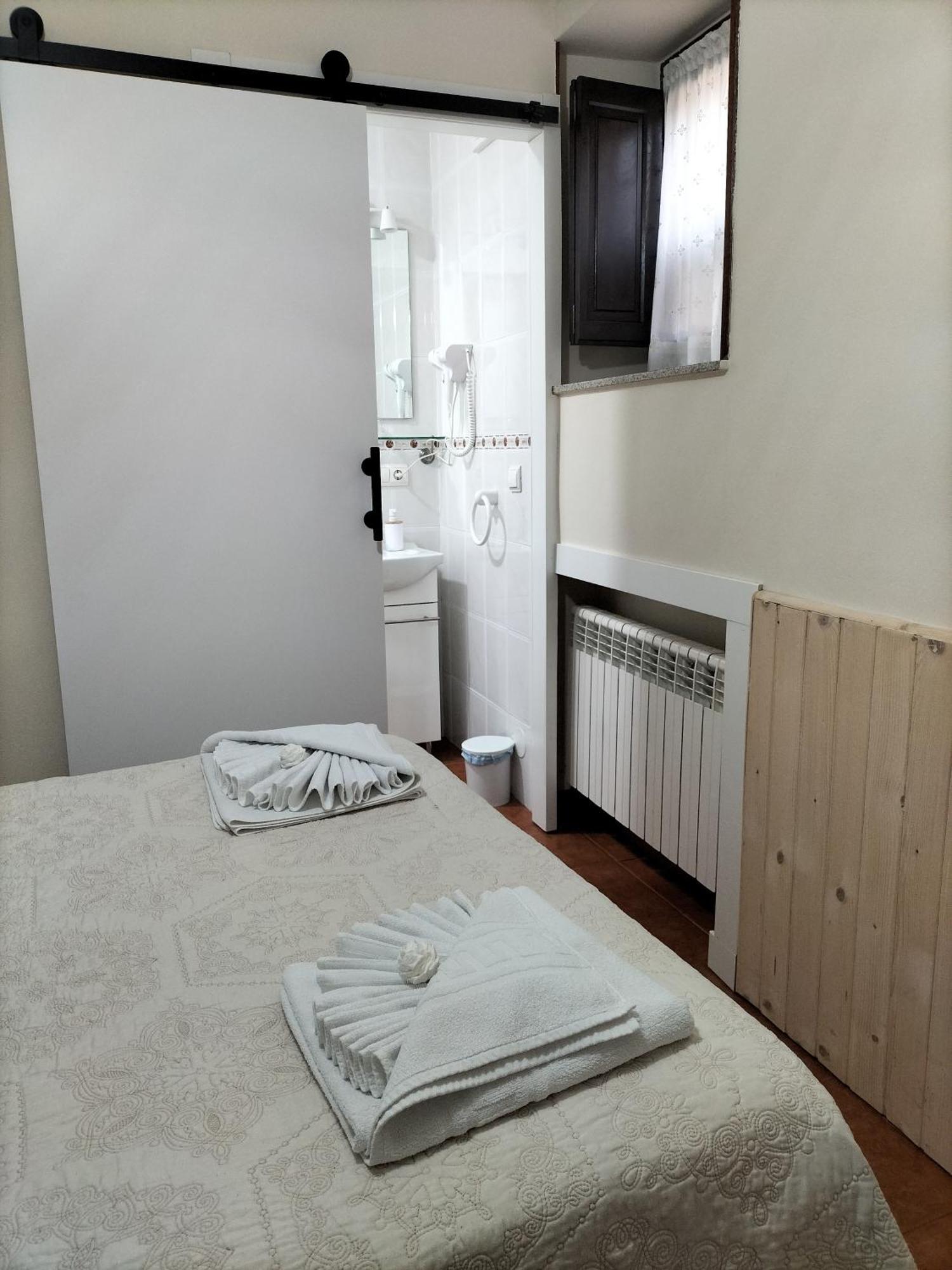 V.V Casa Mones Apartment Cangas de Onis Exterior photo